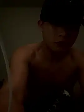 TaiwanSlutBitch online show from January 13, 5:45 am