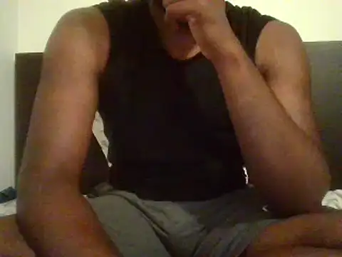 justinme00o7 online show from July 27, 1:23 am