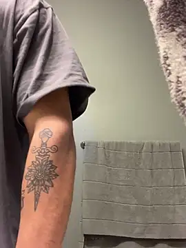 LATINMOBB online show from December 14, 10:50 pm