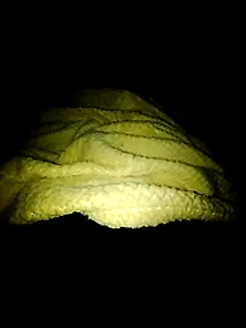 fonsi05 online show from April 17, 12:13 am