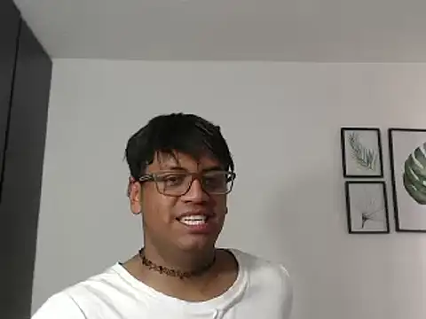 Samm black online show from December 9, 6:08 pm