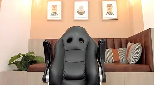 wolf james123 online show from February 6, 3:48 am