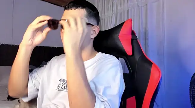 PipeRodriguez  online show from March 2, 12:31 am