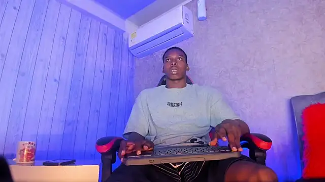 JD THEBABY online show from October 15, 12:35 pm