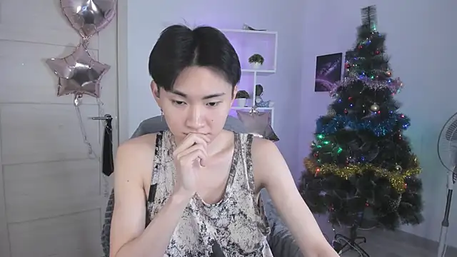 Miram Yu online show from January 7, 7:06 pm