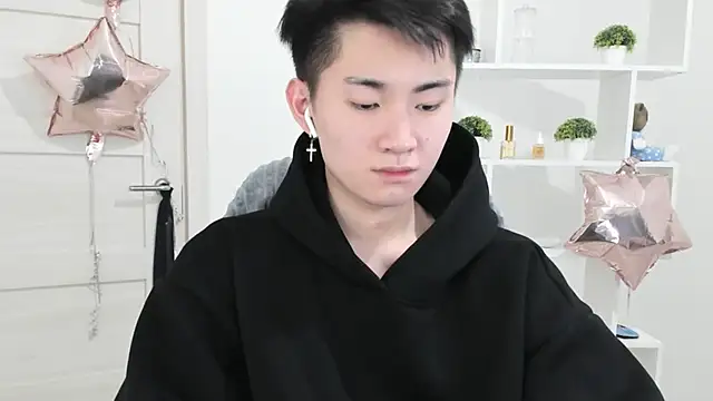 Miram Yu online show from December 6, 8:59 am