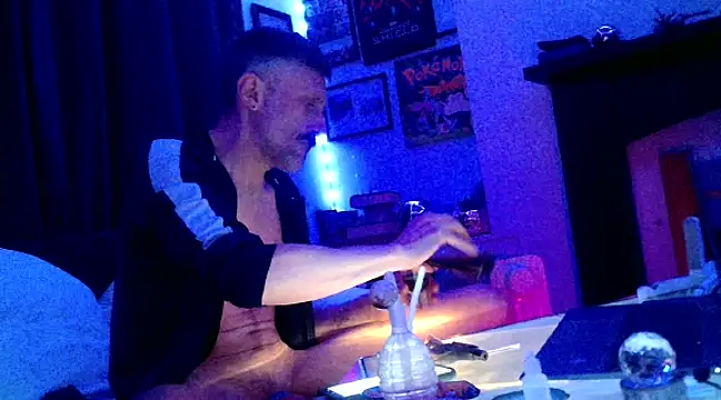 unclestefansdick online show from December 14, 9:18 am