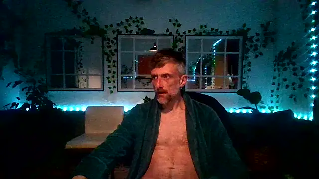 unclestefansdick online show from March 6, 2:30 am