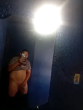 Cherrysfox1 online show from March 4, 11:12 pm