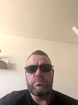 Deeptharot--001 online show from April 28, 6:51 am