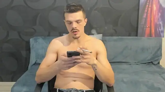 DonyBrown online show from March 14, 10:15 pm