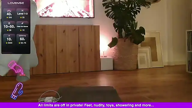 Francesco-ES online show from January 1, 9:52 pm