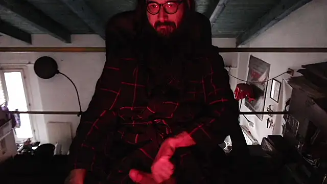 contemptumundi888 online show from March 5, 7:05 am