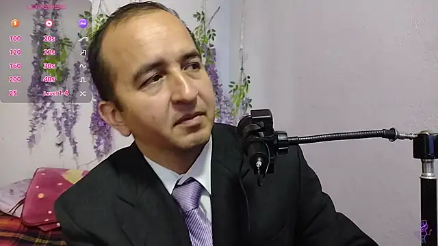 yazforeSolo online show from September 25, 12:59 pm