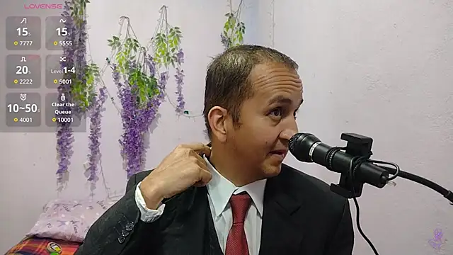 yazforeSolo online show from September 19, 2:50 pm