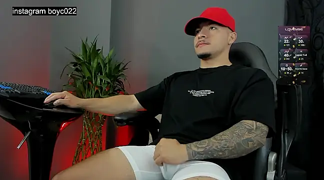 boyc022  online show from March 14, 12:54 am