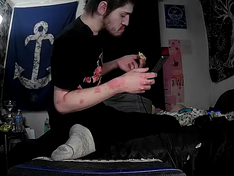 ATwinkie online show from February 28, 8:57 am