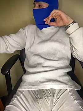 Cuminsideyou42 online show from February 17, 11:42 pm