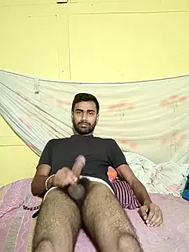 Snapshot of Skinny_Bigass_23 chatting on January 17, 4:49 am Skinny Bigass 23 online show from January 17, 4:49 am