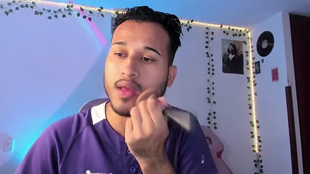 Raf brunette online show from February 21, 12:06 pm