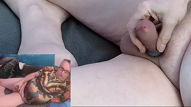 Manfred1012 online show from October 28, 8:17 am