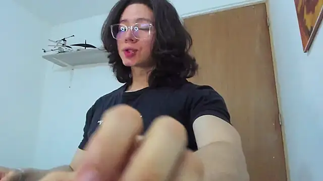 AngelBennet  online show from February 11, 3:08 am