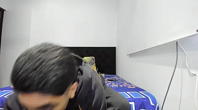 Snapshot of latin_bbc chatting on February 23, 3:07 am latin bbc online show from February 23, 3:07 am