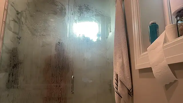 69woodinson online show from December 18, 1:18 pm