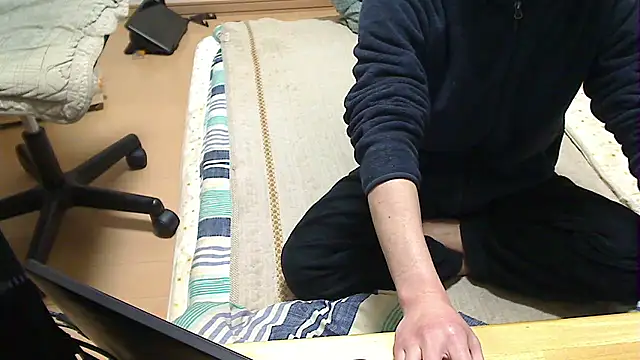 toho cst online show from February 13, 1:01 am