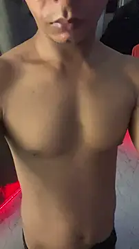 nick  yy online show from November 15, 10:06 am