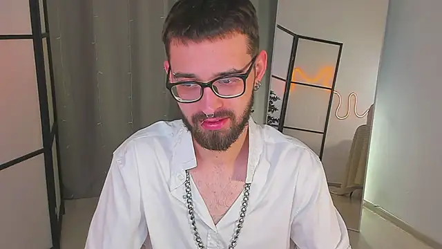 Drew Brown online show from December 17, 9:05 pm