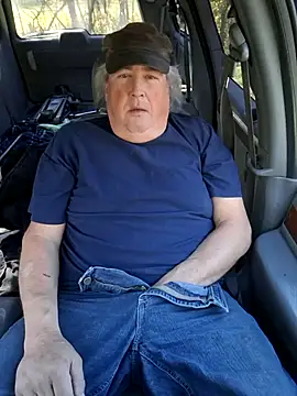 Bus310A online show from November 3, 4:20 pm