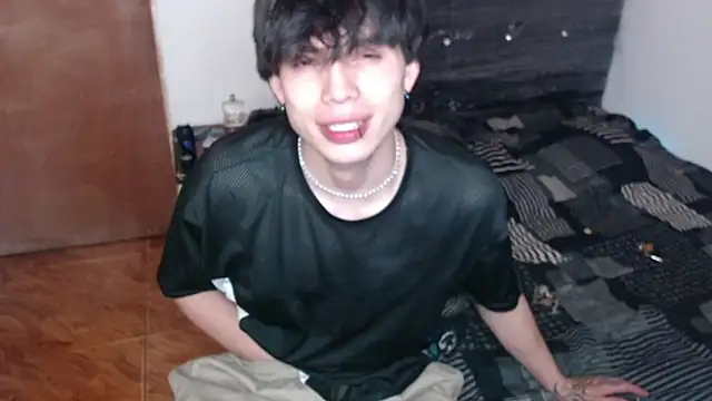 pervertsteens3 online show from November 16, 5:31 am