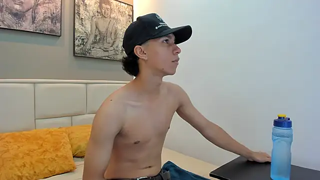 ricky backus online show from November 3, 11:36 am