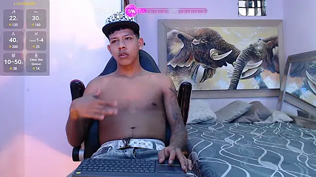 Snapshot of mr_stiven_ chatting on March 15, 2:35 am mr stiven  online show from March 15, 2:35 am