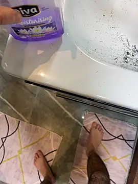 hamoo23p online show from March 6, 6:27 pm