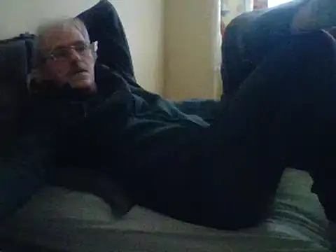 farock online show from March 3, 6:02 am