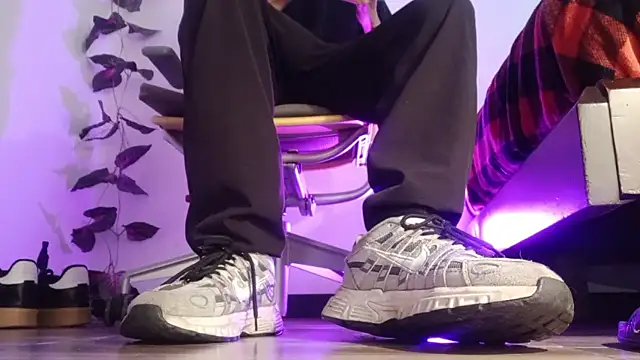 codysmith online show from October 23, 1:03 pm