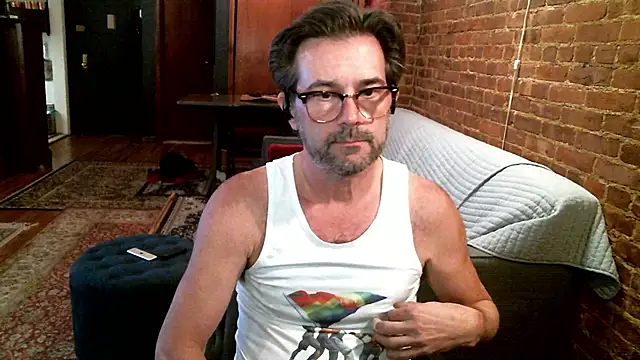 Johnny Bottoms online show from April 25, 2:47 pm