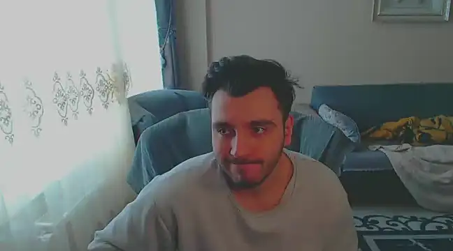 Snapshot of handsomeee04 chatting on January 30, 12:06 pm handsomeee04 online show from January 30, 12:06 pm