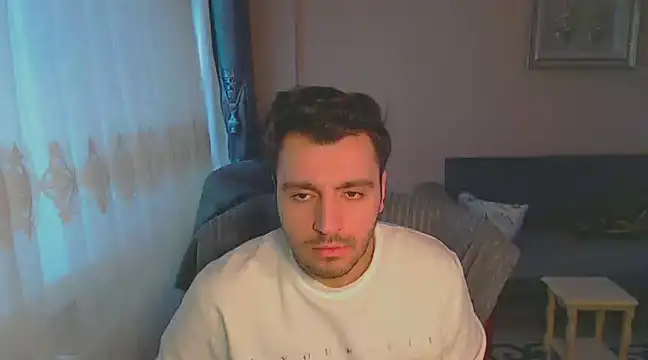 Snapshot of handsomeee04 chatting on February 7, 2:58 pm handsomeee04 online show from February 7, 2:58 pm