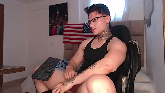 DennisWalkerr online show from February 2, 7:14 pm