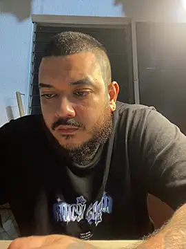 El Titan1998 online show from January 31, 11:47 pm