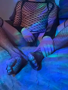 DiamondZar77038 online show from January 7, 9:03 pm