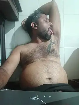 carria homes online show from January 13, 7:51 pm