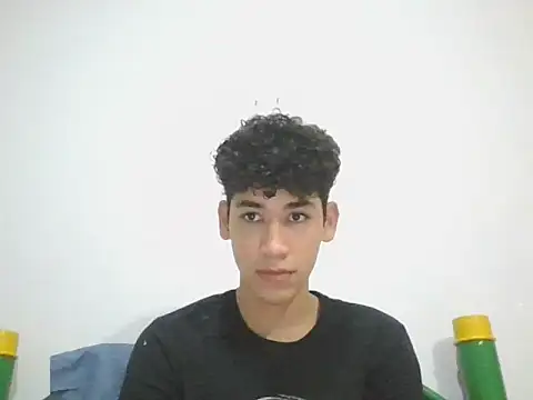 leo teen online show from January 15, 5:05 pm