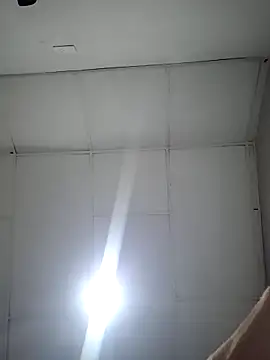 leo teen online show from April 4, 3:47 am