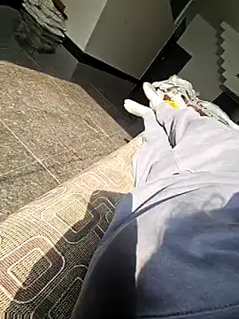 pyasevickybabu563 online show from January 22, 6:42 am