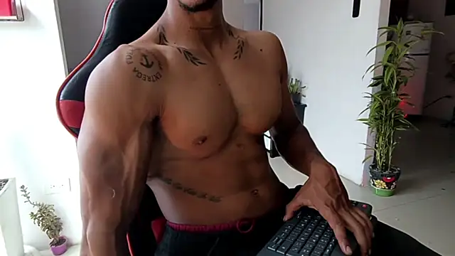 Adam Valenciia online show from March 9, 8:25 pm