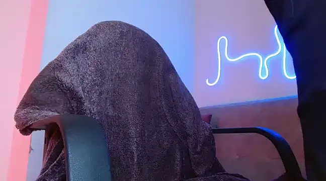 Joylopez fit online show from January 10, 1:31 pm